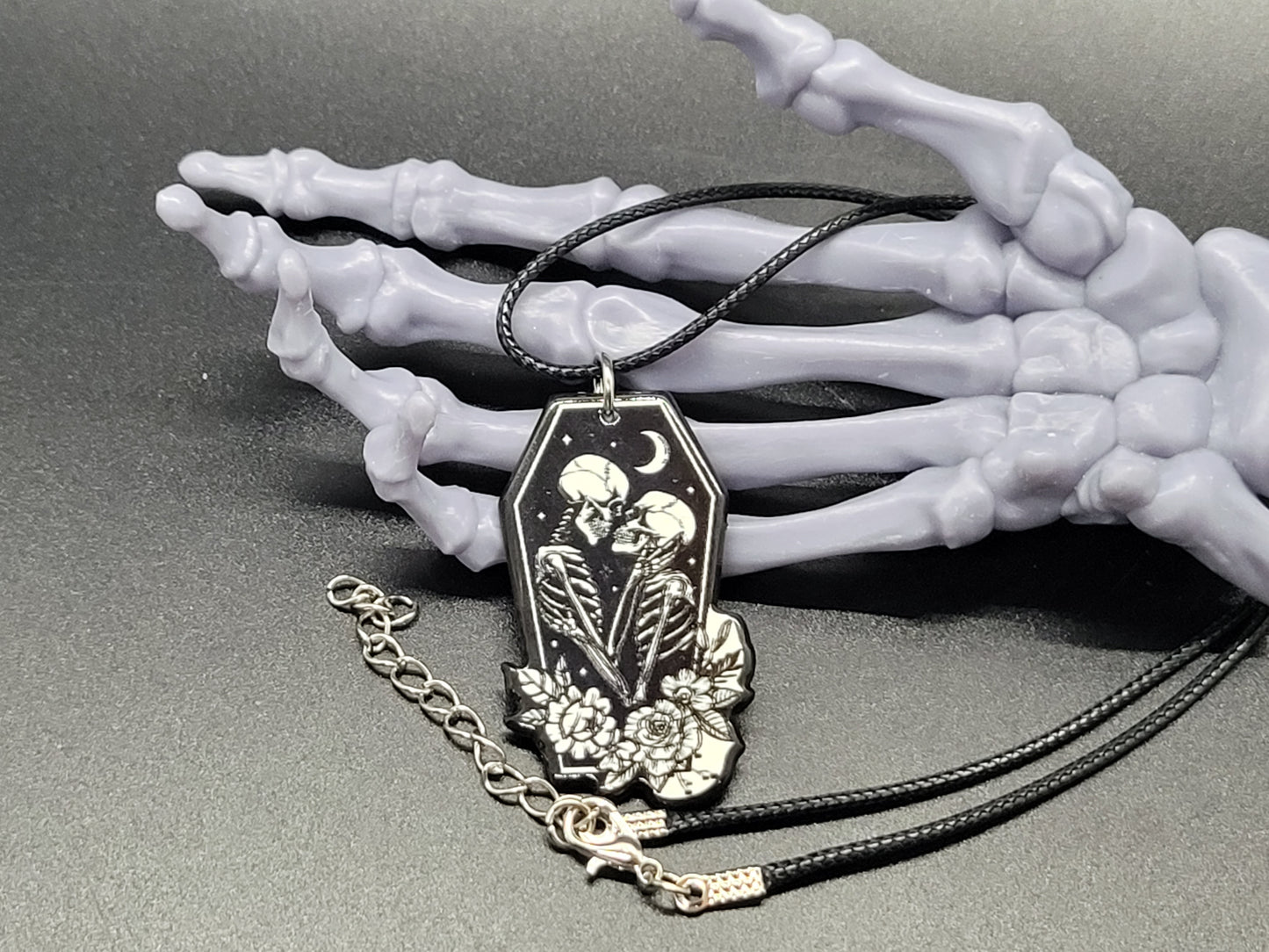 Skeleton Coffin Lovers Resin Earrings Necklace Valloween