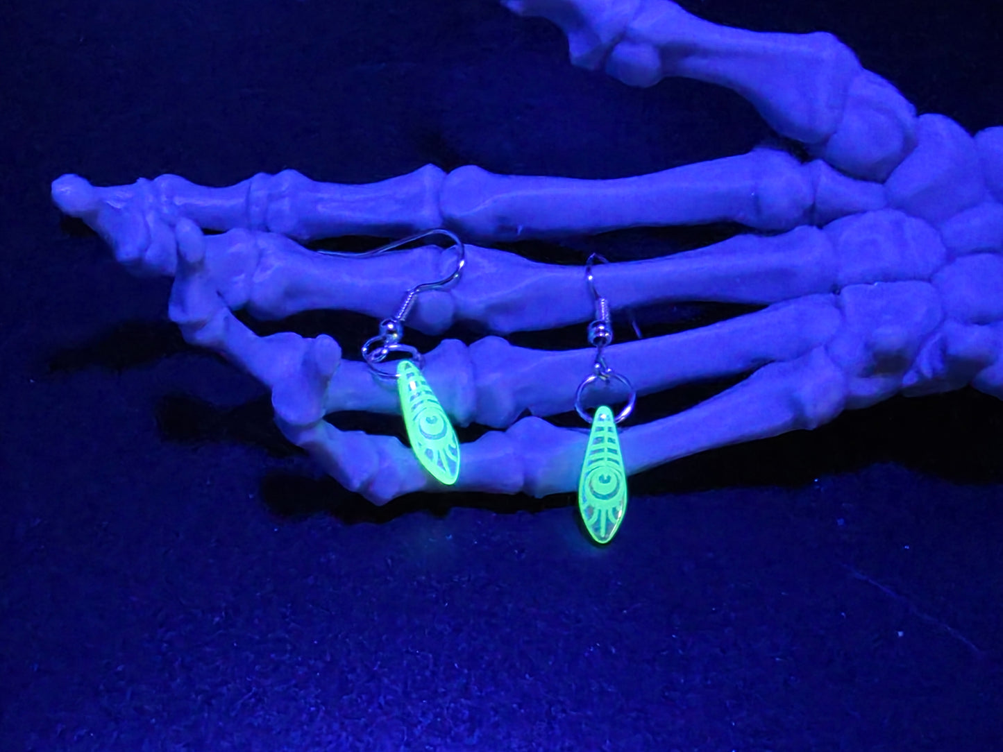 Dainty Uranium Glass Drop Earrings Etched Light Peacock Feather Drop 11