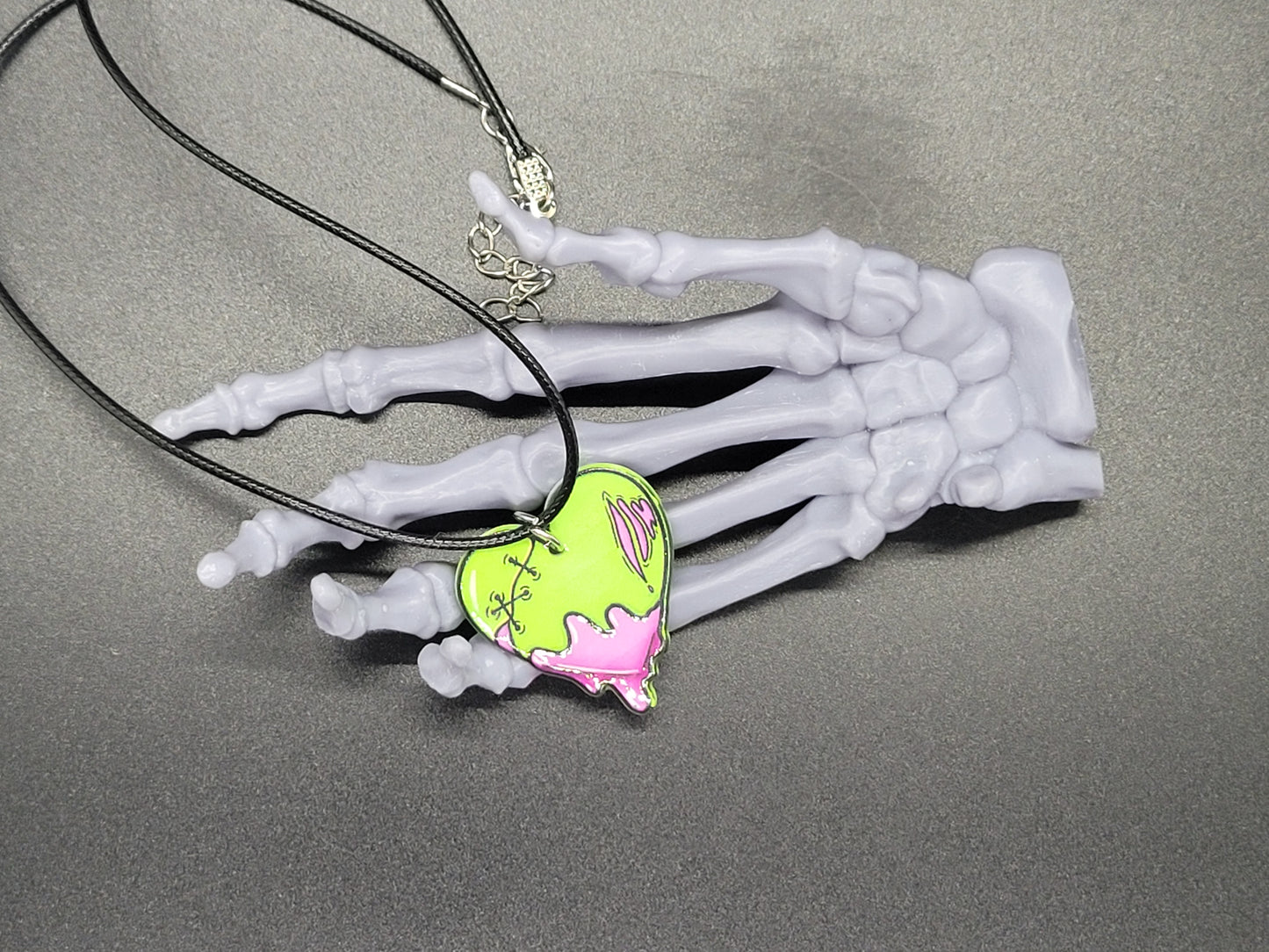 Zombie Heart Valentine Resin Earrings Necklace Valloween