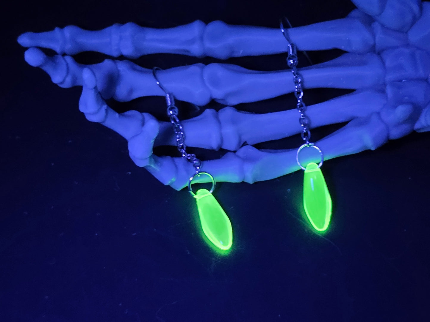 Dainty Uranium Glass Drop Earrings Chain Vaseline Drop 13