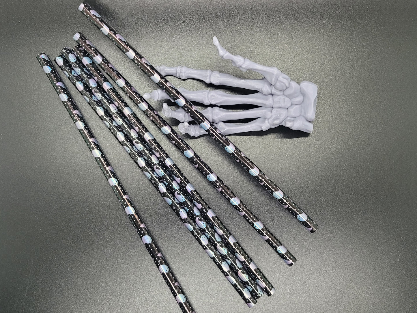 Holographic Ghosts 9 in Reusable Plastic Tumbler Straw