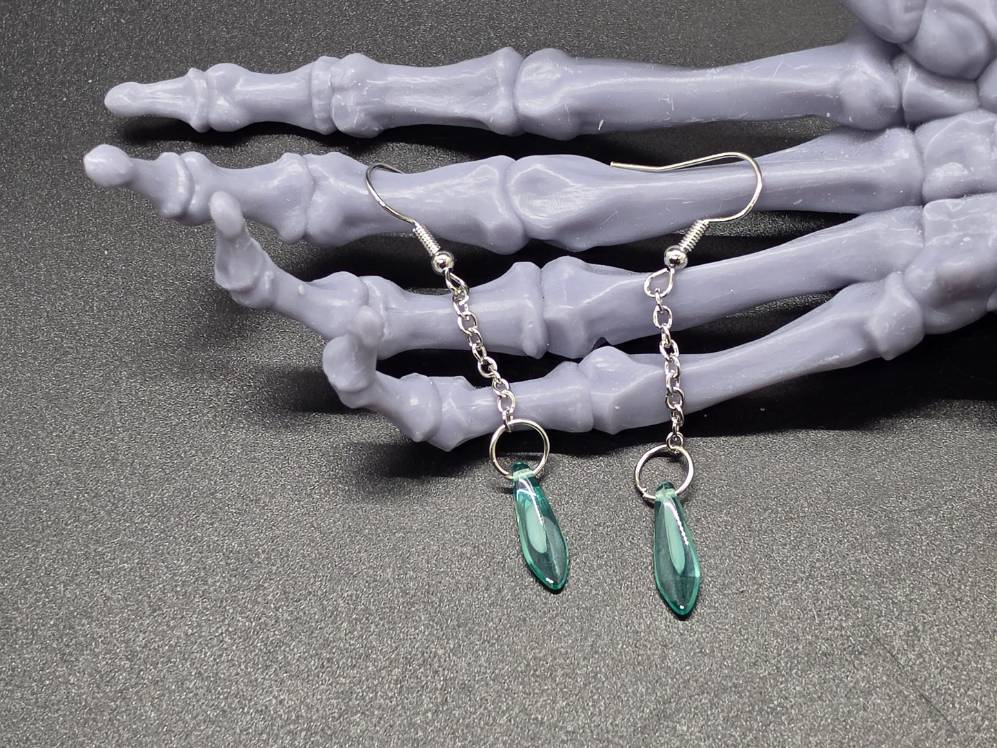 Dainty Uranium Glass Drop Earrings Chain Blue Givre Vaseline Drop 6