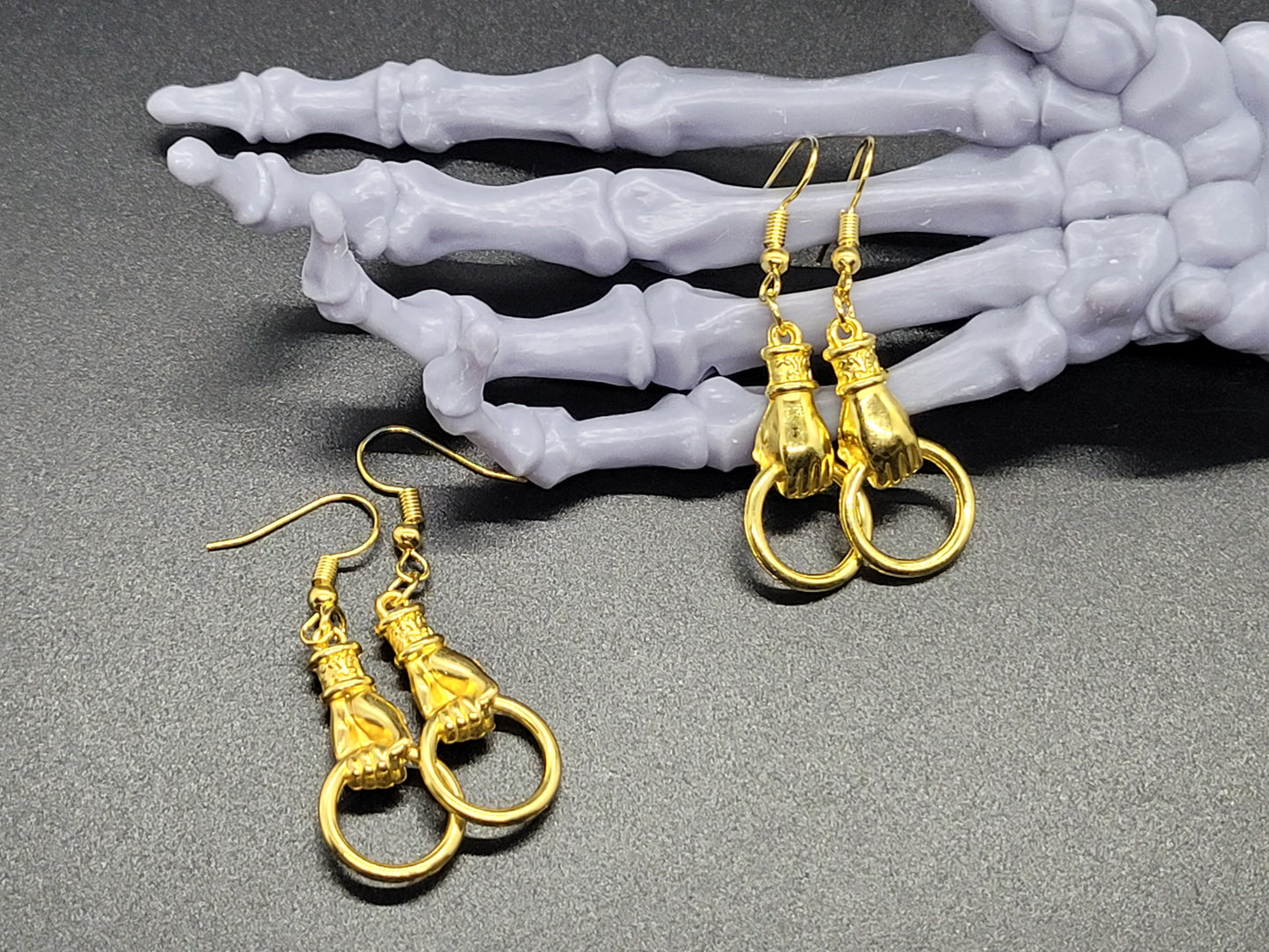 Victorian Ladies Hand Metal Earrings Valloween