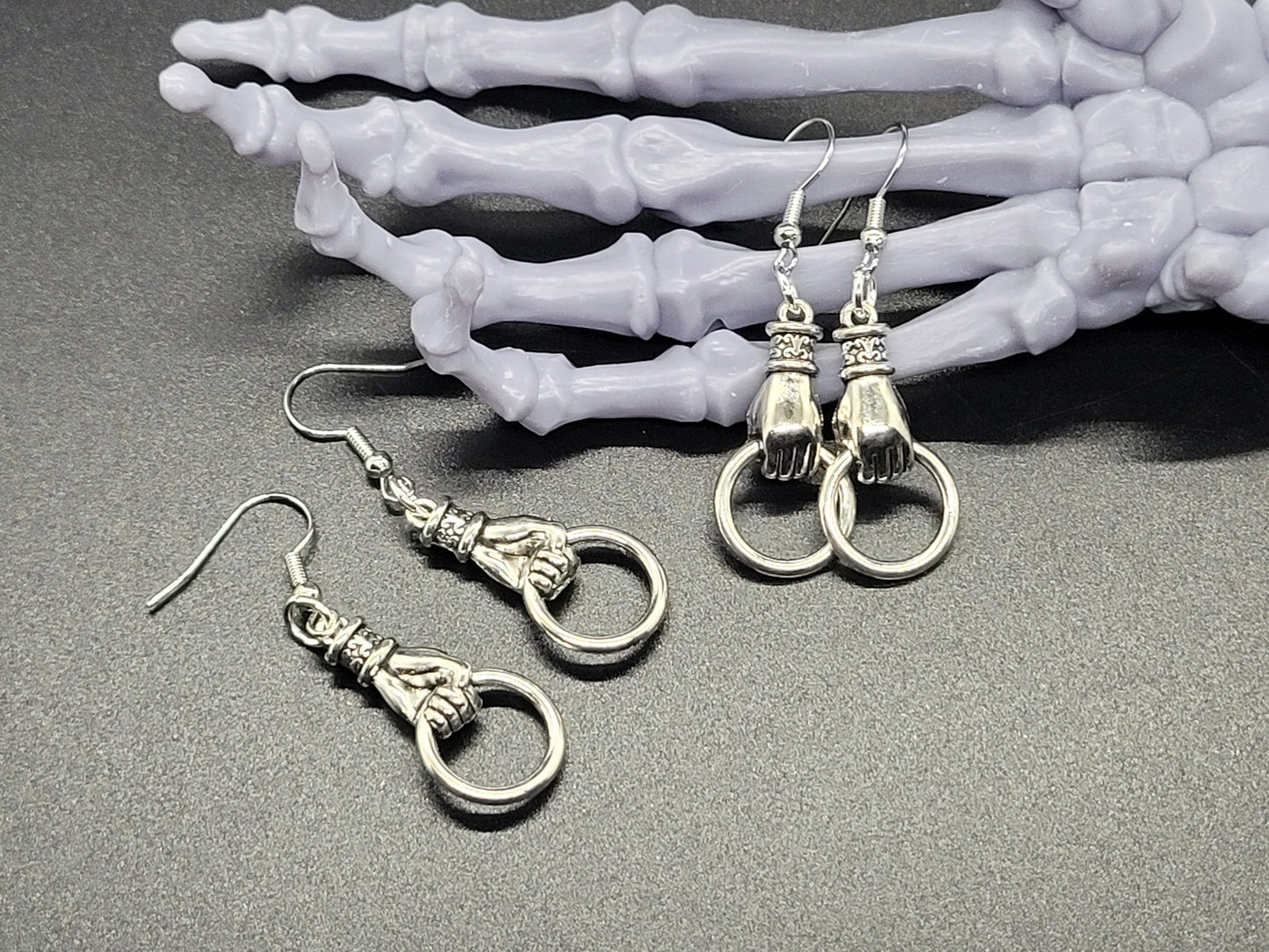 Victorian Ladies Hand Metal Earrings Valloween