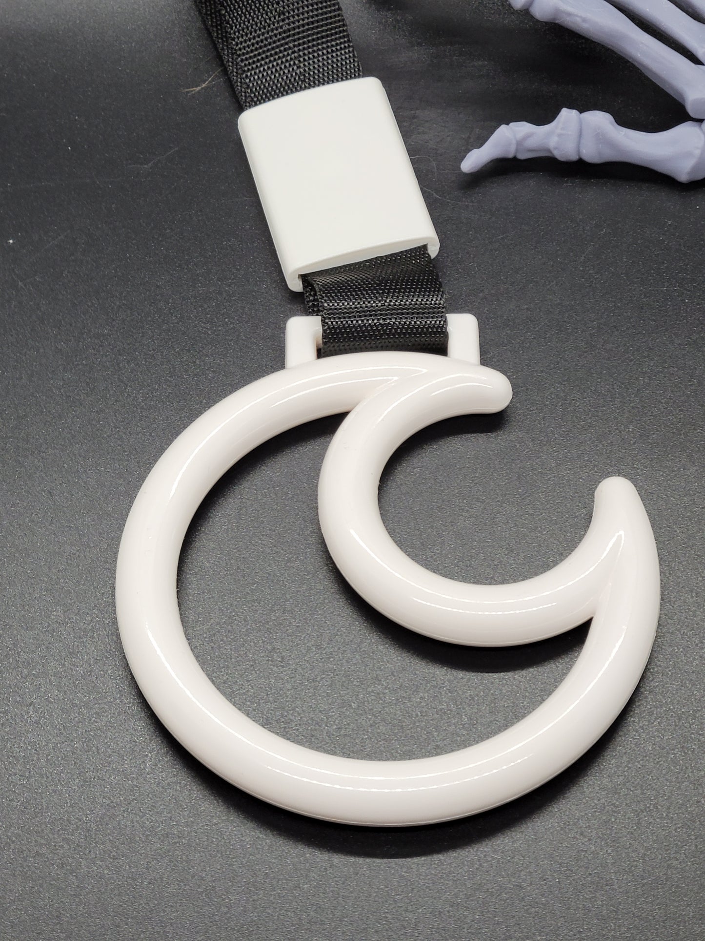 JDM Style Strap Tow Hook Handle Moon Shape Plastic Car Decoration