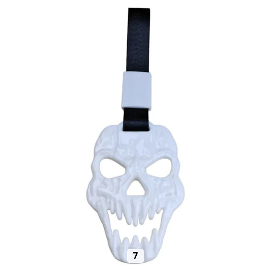 JDM Style Strap Tow Hook Handle Skull Shape Plastic Car Decoration