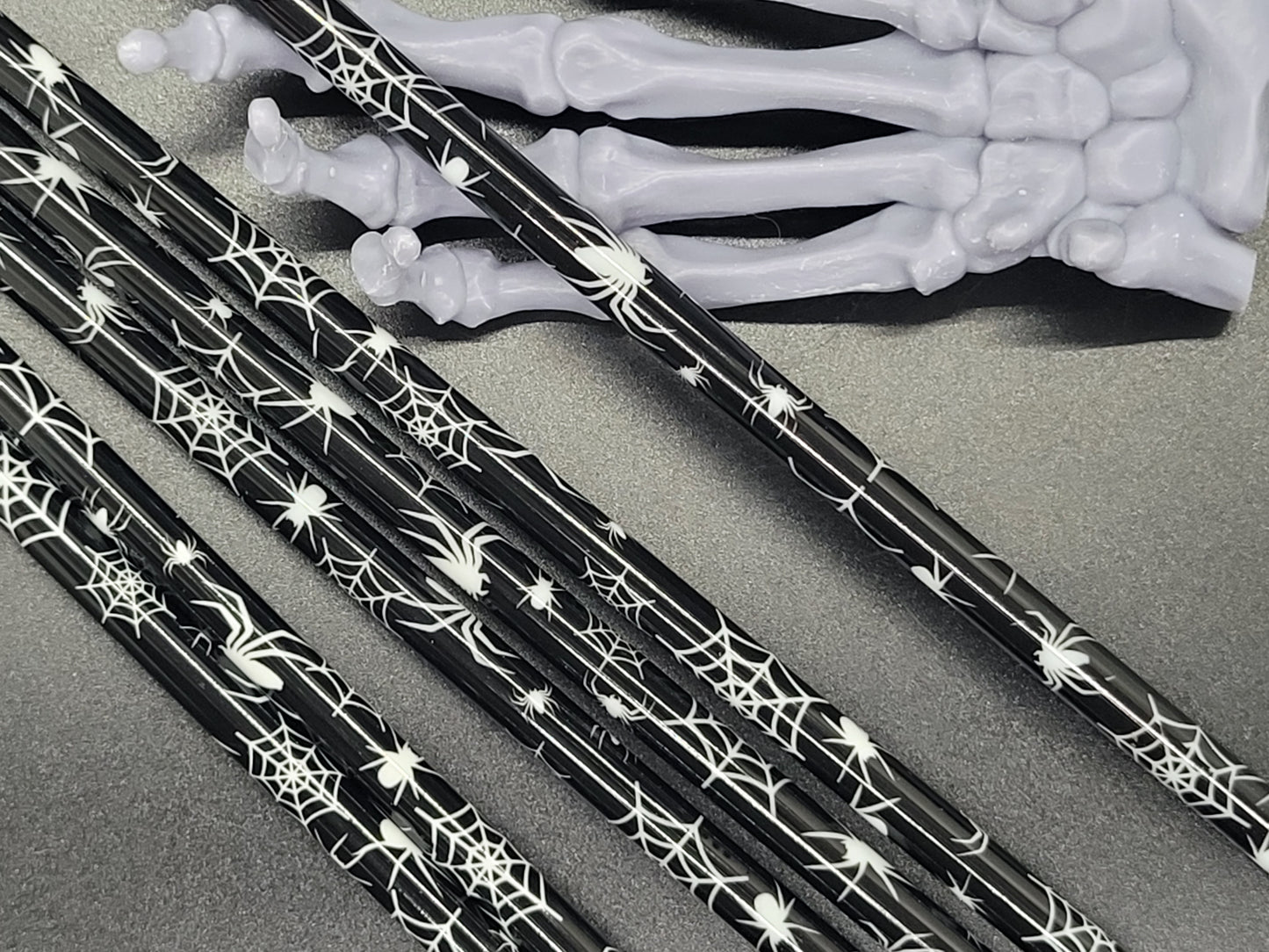 Black Webs 9 in Reusable Plastic Tumbler Straw