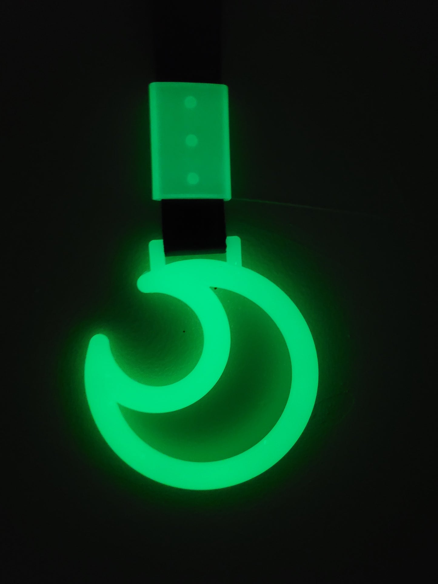 JDM Style Strap Tow Hook Handle Moon Shape Plastic Car Decoration