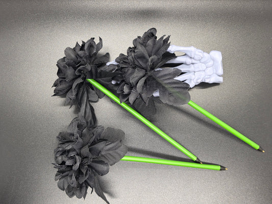 Black Chrysanthemum Flower Ink Pen Writting Wedding