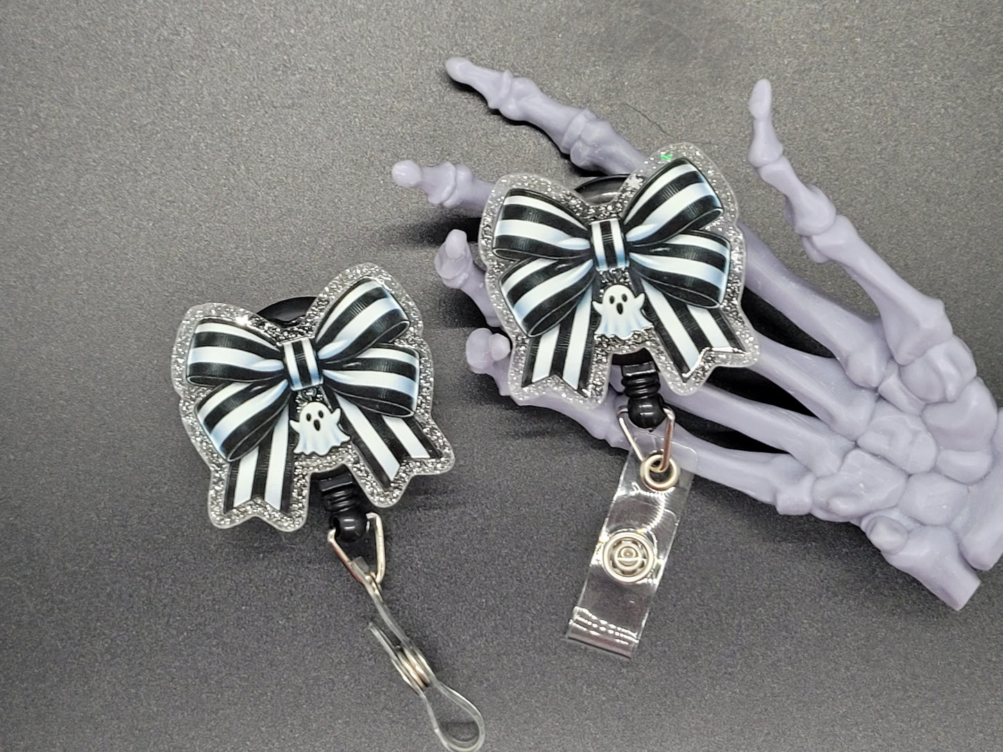 Silver Glitter Acrylic Badge Reel Ghost Bow
